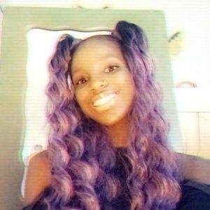 Meet your Posher, Lakenya